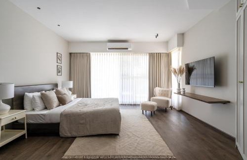 Assagao House | Rainforest Woods, Assagao, Goa - Luxury 4 BR Private Rooftop Pool - V5