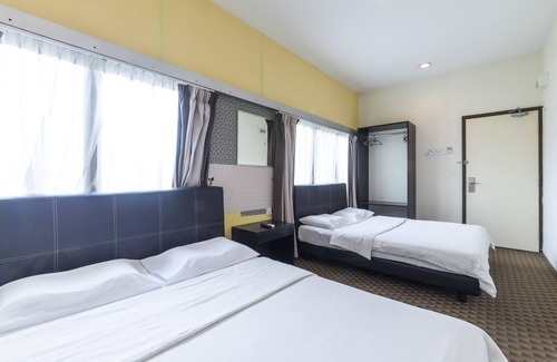 Bandar Menjalara Hotel | Raintree Hotel