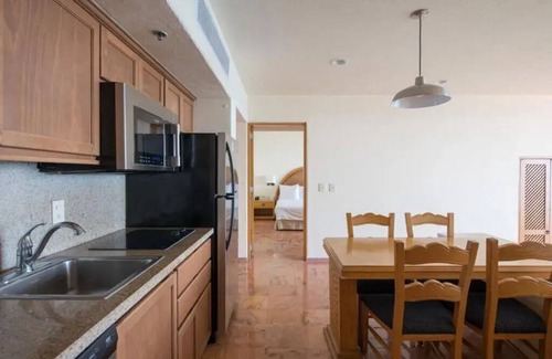 Palmilla Resort | Raintree's Club Regina Club Suite- Jan 17 to 24