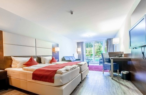 Wuestenrot Hotel | Raitelberg Resort