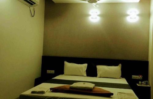 Khalapur Hotel | Raj Cottage Nature Luxury Resort