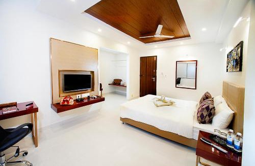 Malleshwaram West Hotel | Raj Residency