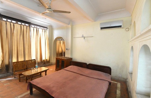 Ballabgarh Hotel | Raja Nahar Singh Palace