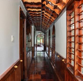 Kumarakom House | Rajahamsam Houseboat