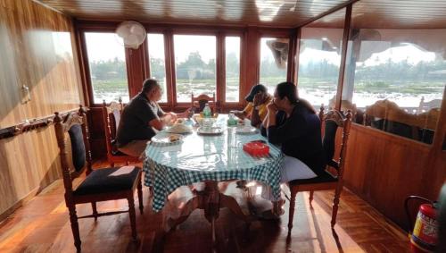 Kumarakom House | Rajahamsam Houseboat