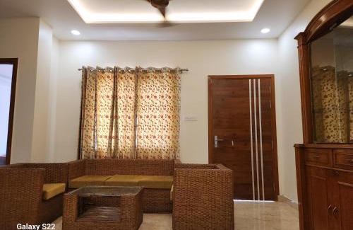 Gomti Nagar Apartment | Rajeneeta2