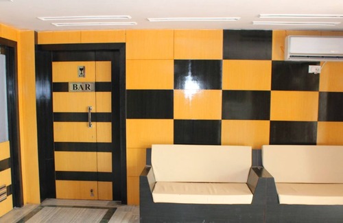 Noorpur Hotel | Rajhans Hotel and Resort