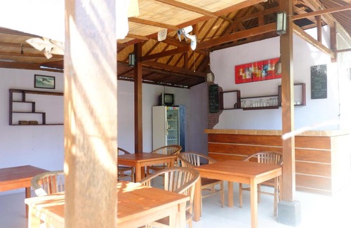 Jungut Batu Bed & Breakfast | Rajuna Homestay