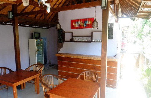 Jungut Batu Bed & Breakfast | Rajuna Homestay