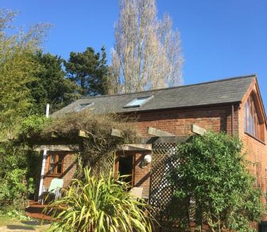Newport House | Ralph's Barn