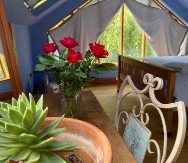 Newport House | Ralph's Barn