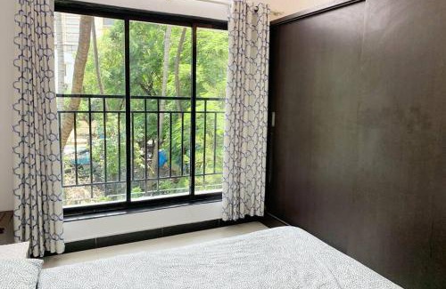 Pali Hill Apartment | Rama 2 - 201, Carter Road, Bandra West by Connekt Homes