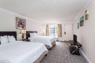 Anaheim Resort Hotel | Ramada by Wyndham Anaheim Convention Center