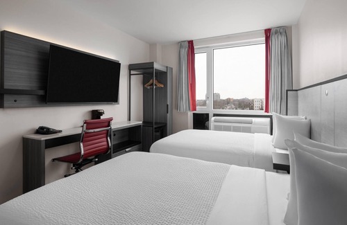 Midwood Hotel | Ramada By Wyndham Brooklyn Near Flatbush
