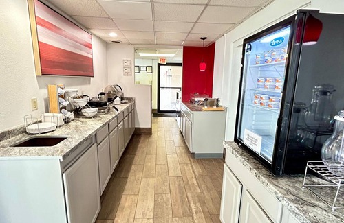 Harrisonburg Hotel | Ramada by Wyndham Harrisonburg