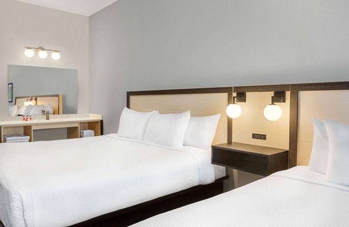 Marina Hotel | Ramada by Wyndham Marina