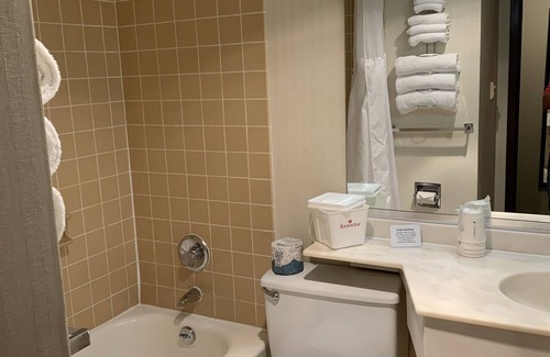 Marquette Hotel | Ramada by Wyndham Marquette