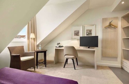 Schwaig Hotel | Ramada by Wyndham Muenchen Airport