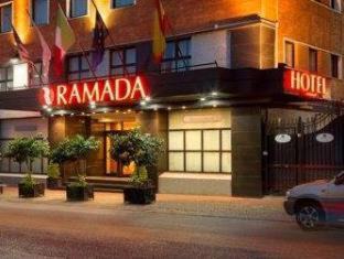 Naples City Centre Hotel | Ramada by Wyndham Naples