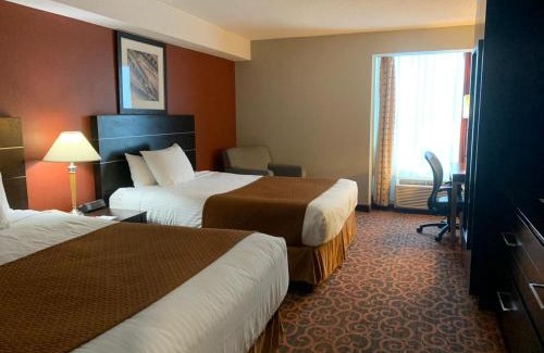 Fallsview Hotel | Ramada by Wyndham Niagara Falls/Fallsview