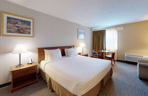 Strasburg Hotel | Ramada by Wyndham Strasburg