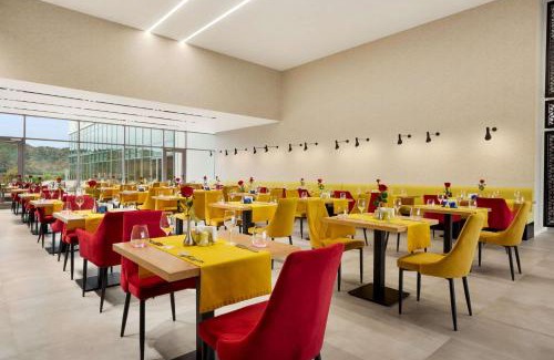 Tirgu Jiu Hotel | Ramada by Wyndham Targu Jiu