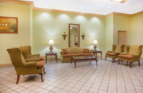 Wytheville Hotel | Ramada by Wyndham Wytheville