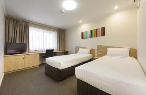 Belconnen Hotel | Ramada Encore by Wyndham Belconnen Canberra