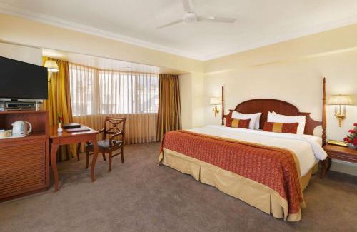 Juhu Hotel | Ramada Plaza By Wyndham Palm Grove