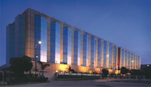 Juhu Hotel | Ramada Plaza By Wyndham Palm Grove