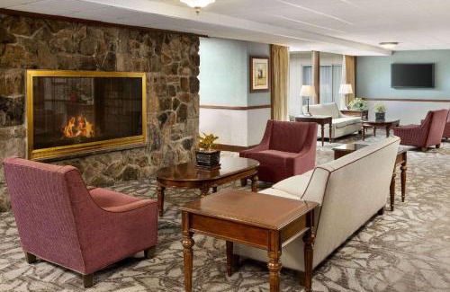 Nasons Corner Hotel | Ramada Plaza by Wyndham Portland