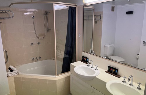 Port Douglas Resort | Ramada Retreat Free Wifi