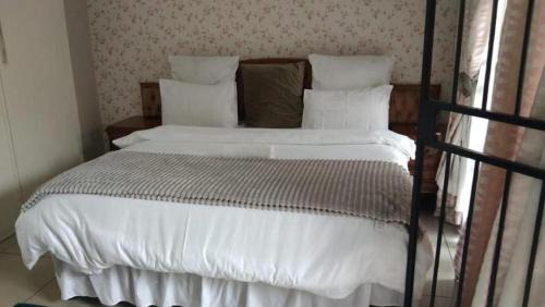 Muckleneuk House | RAMATA GUEST HOUSE