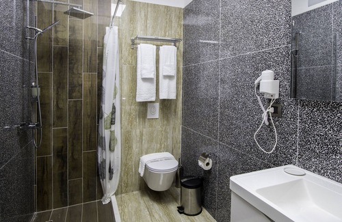 Lezhe Hotel | Rambuje hotel