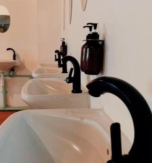 Chana Songkhram Hotel | Rambuttri's Monday -Bunkbed Hostel