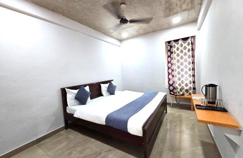 Mount Abu Hotel | Ramma TheHotel - 200 mtrs from Nakki Lake