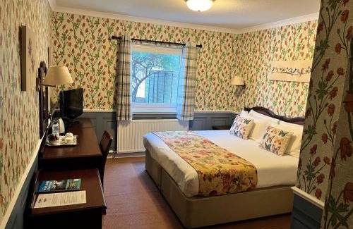 Forres Hotel | Ramnee Hotel