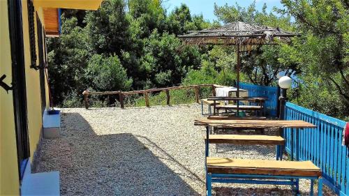 Radhime House | Ramo's Hilltop Retreat with Kitchenette and Patio - 1st