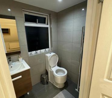 Woodside House | Ramonas Room