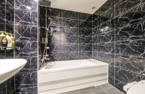 Gwangmyeong Hotel | Rampart Hotel
