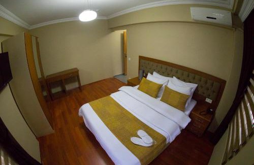 Kumkapi Bed & Breakfast | Ramparts Hotel