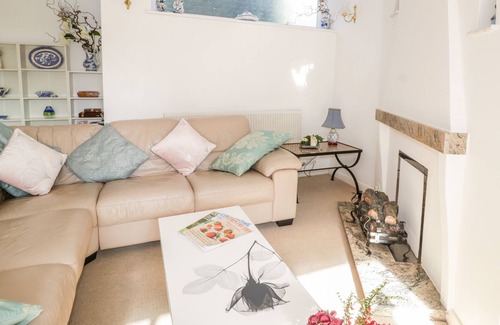 Watermillock Cottage | RAMPSBECK LODGE, pet friendly, with a garden in Watermillock