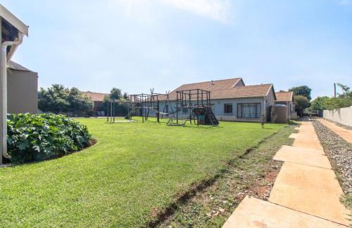 Henley on Klip Apartment | Rams Guest Suite-Toasty Bonfire&No Loadshedding