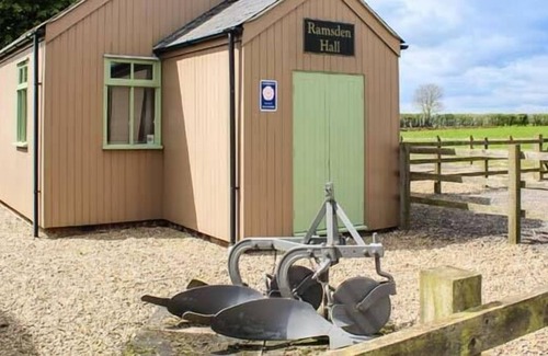 Old Bolingbroke Cottage | RAMSDEN HALL, character holiday cottage, with a garden in Spilsby