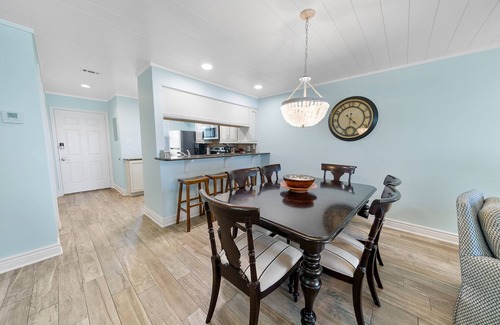 Sunnyside Condo | Ramsgate One Level Gulf Front. New Remodel 2br 2ba