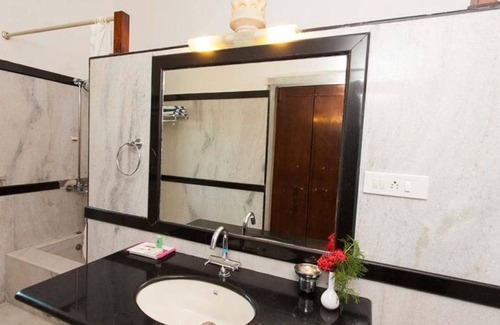 Ranakpur Hotel | Ranakpur Hill Resort