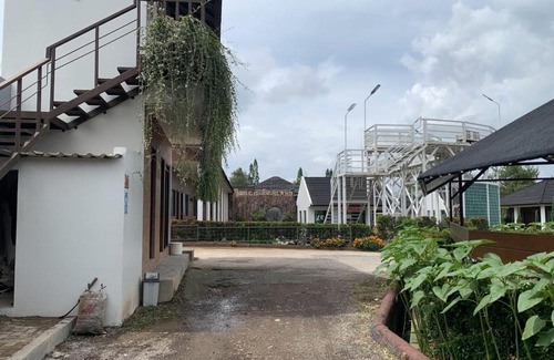 Parongpong Villa | Ranca Bentang Villa & Resto Sunda