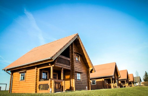Petit-Rederching Ski Chalet | Ranch des bisons