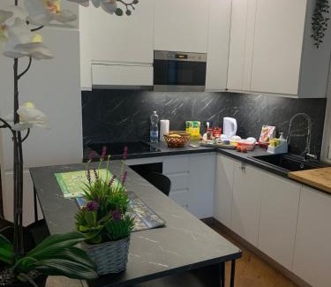 Bra House | Ranch house - Casa fronte maneggio in collina
