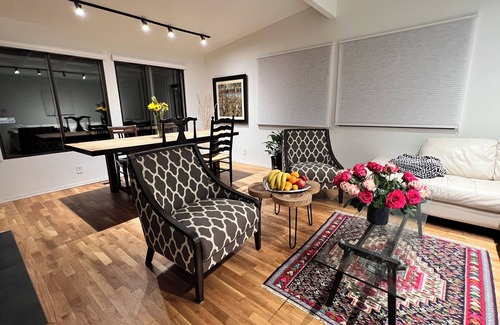 Bridle Trails House | Ranch house in Bridal Trails
